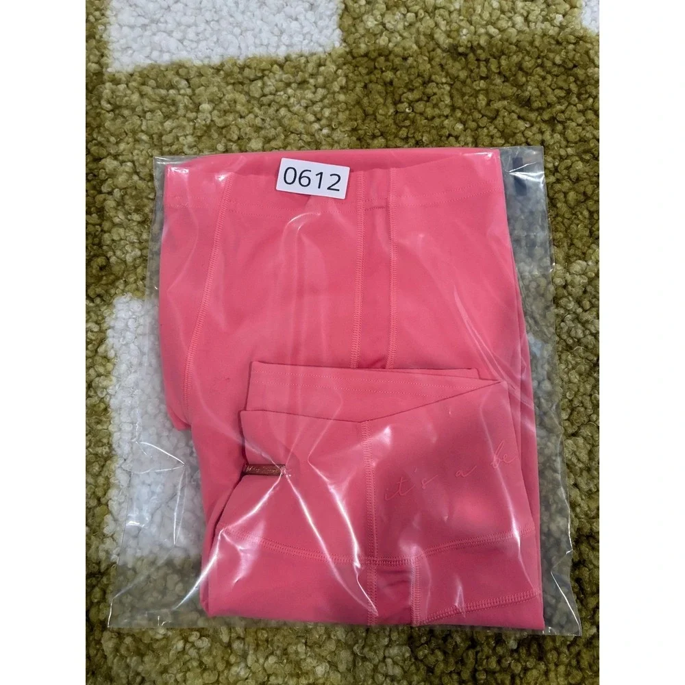 Gymshark Whitney Simmons Scrunch Cycling Shorts Hot Pink GLSH5556 Womens Small‎